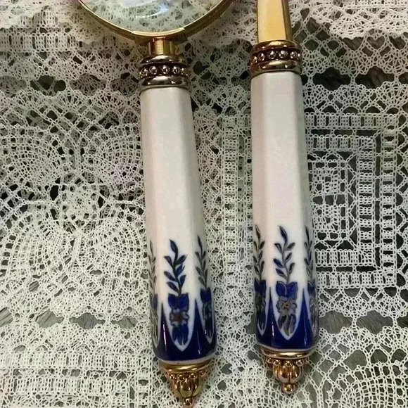 Vintage Cobalt Blue & White Porcelain Desk Set,  Magnifying Glass, Letter Opener - Picture 15 of 16